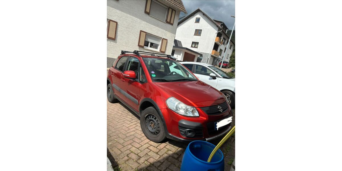 Suzuki SX4 131.000 km 6.000 &euro; Loffenau 76597