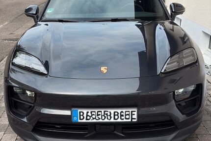 Porsche Macan 8.500 km 73.250 &euro; Baden-Baden 76532