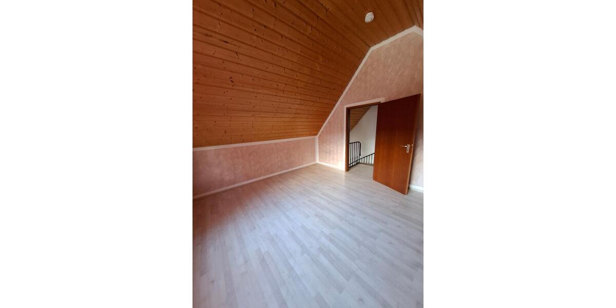 Maisonettenwohnung Gernsbach - 3 Zimmer, 68 m&sup2;, 230.000&euro; | Angebot:25611789