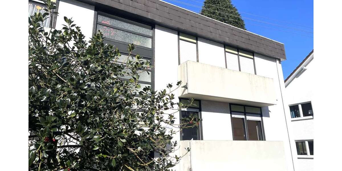 Etagenwohnung Bad Herrenalb - 2.5 Zimmer, 78 m&sup2;, 169.000&euro; | Angebot:10182829