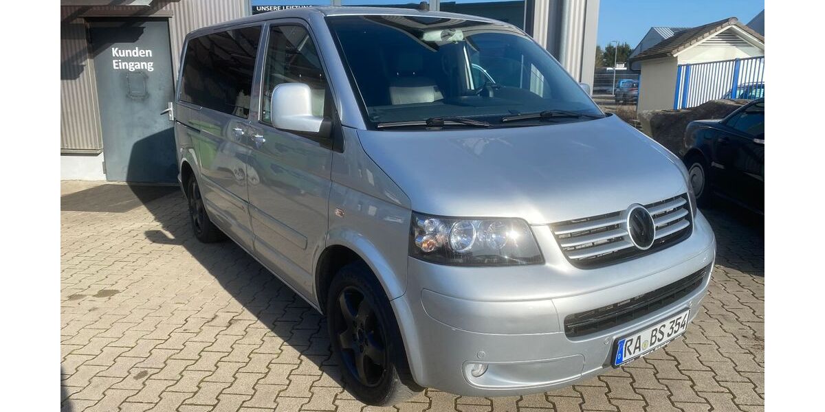 VW T5 Transporter 268.000 km 9.500 &euro; Bischweier 76476