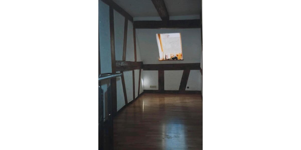 Einfamilienhaus Loffenau - 5 Zimmer, 139 m&sup2;, 380.000&euro; | Angebot:25612393