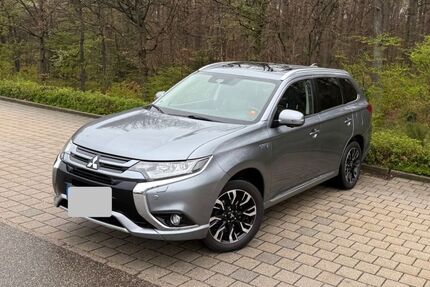 Mitsubishi Plug-in Hybrid Outlander 102.000 km 17.700 &euro; Neuenbürg 75305