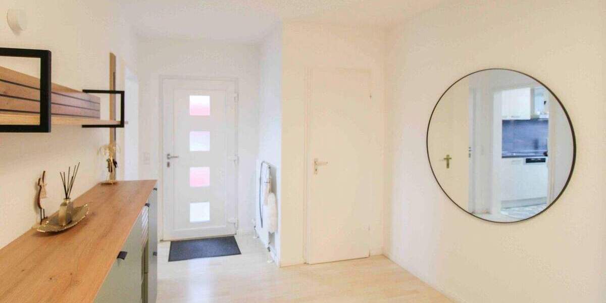 Etagenwohnung Neuenbürg - 3 Zimmer, 98 m&sup2;, 269.000&euro; | Angebot:25928961