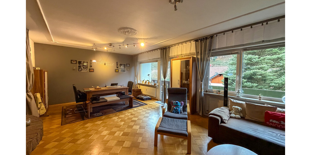 125 m² Kapitalanlage in Bad Wildbad – deutlich unter Markt vermietet Garage Kamin Balkon - Etagenwohnung Bad Wildbad Calmbach | Angebot:26131451