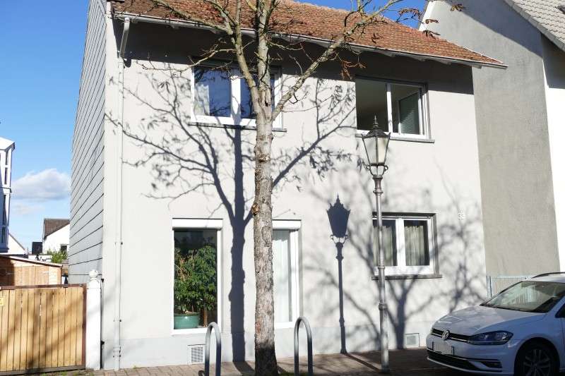 Einfamilienhaus Rheinstetten - 4 Zimmer, 104 m&sup2;, 360.000&euro; | Angebot:23555504