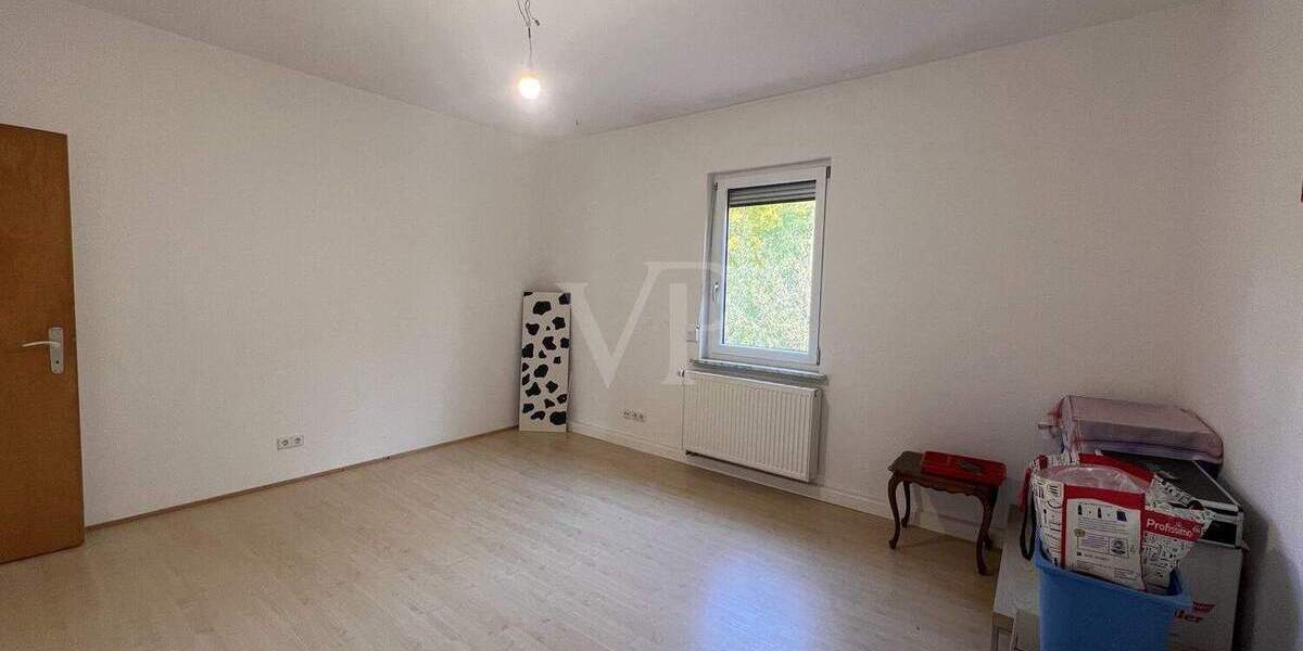 Mehrfamilienhaus, Wohnhaus Baden-Baden Oos - 9 Zimmer, 232 m&sup2;, 590.000&euro; | Angebot:25776906