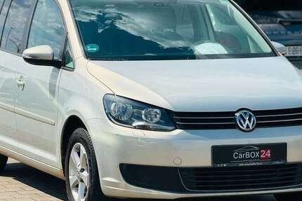 VW Touran 219.652 km 6.490 &euro; Rastatt 76437
