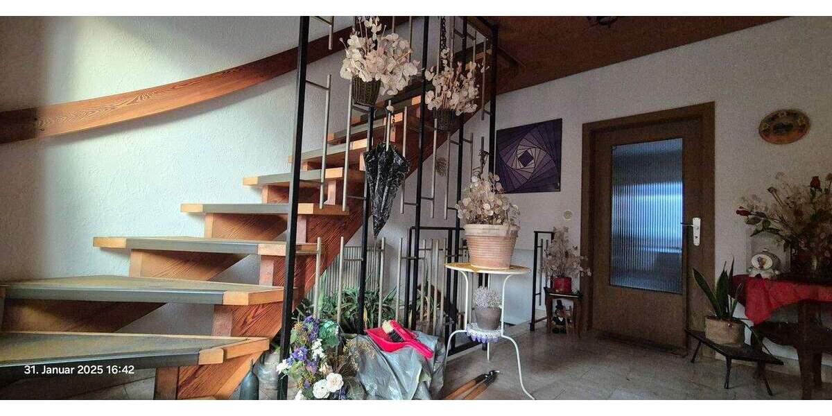 Mehrfamilienhaus, Wohnhaus Straubenhardt Conweiler - 8 Zimmer, 147 m&sup2;, 388.000&euro; | Angebot:25802979