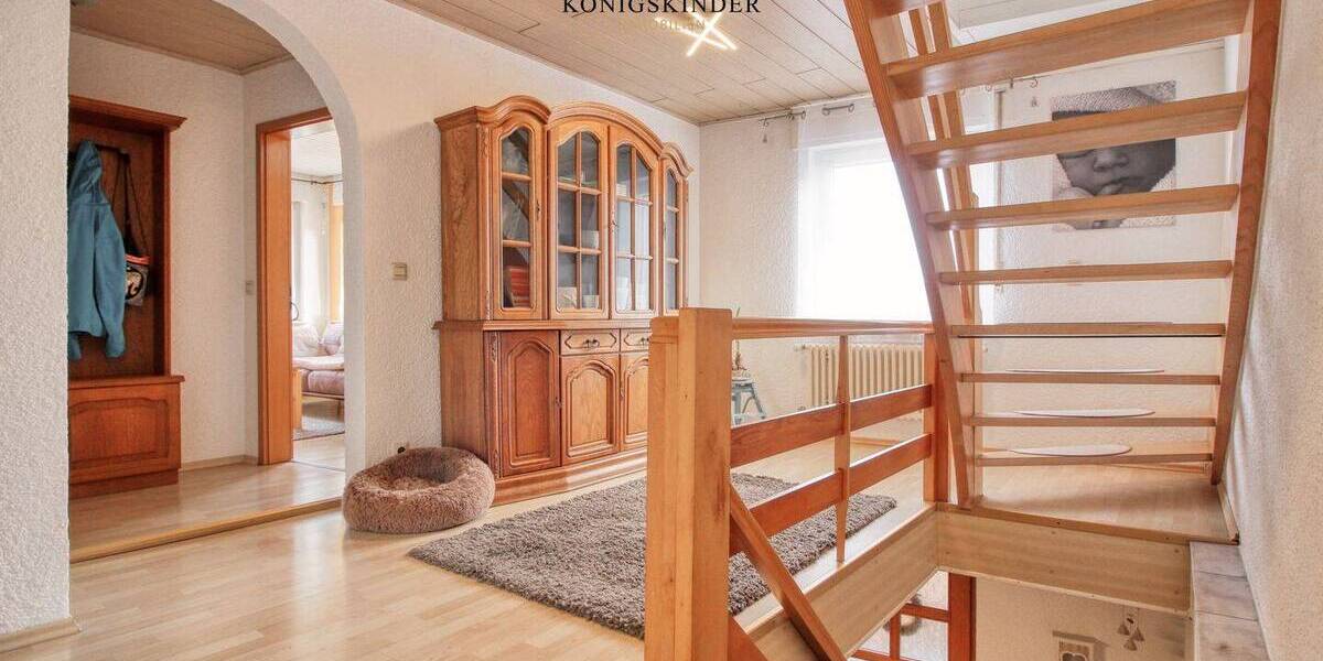 Mehrfamilienhaus, Wohnhaus Steinmauern - 6 Zimmer, 185 m&sup2;, 595.000&euro; | Angebot:25677658