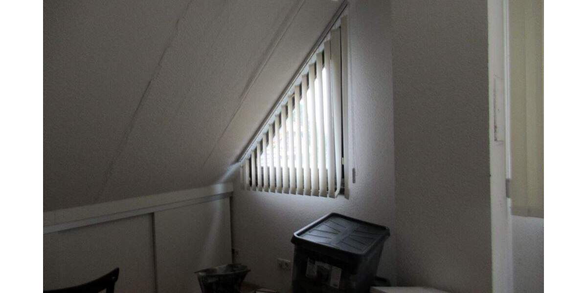 Einfamilienhaus Simmersfeld - 4 Zimmer, 96 m&sup2;, 260.000&euro; | Angebot:25731615