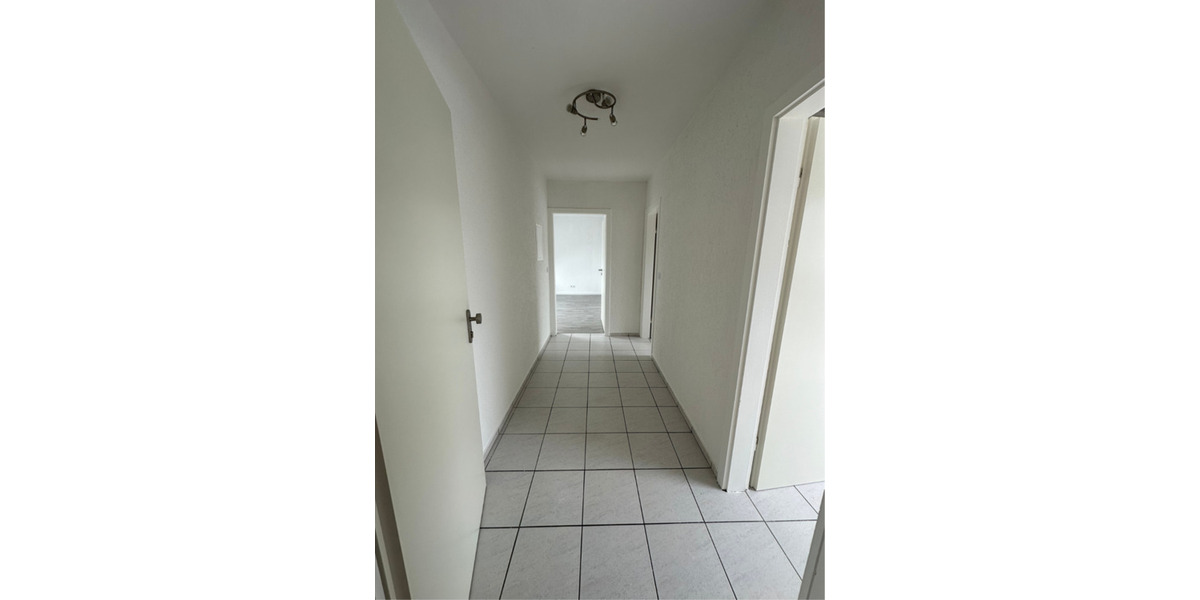 Dachgeschoßwohnung Rastatt - 2 Zimmer, 53 m&sup2;, 900&euro; | Angebot:25917313