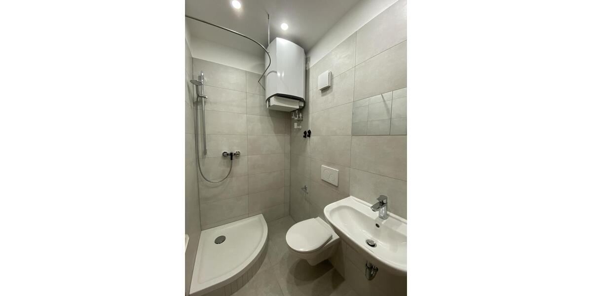 Etagenwohnung Ettlingen - 3 Zimmer, 85 m&sup2;, 1.050&euro; | Angebot:25561033