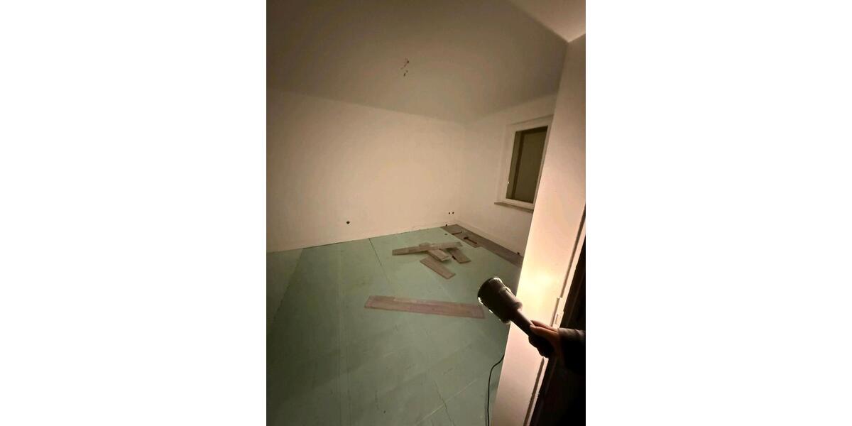 Erdgeschoßwohnung Weisenbach - 3 Zimmer, 94 m&sup2;, 110.000&euro; | Angebot:25271335