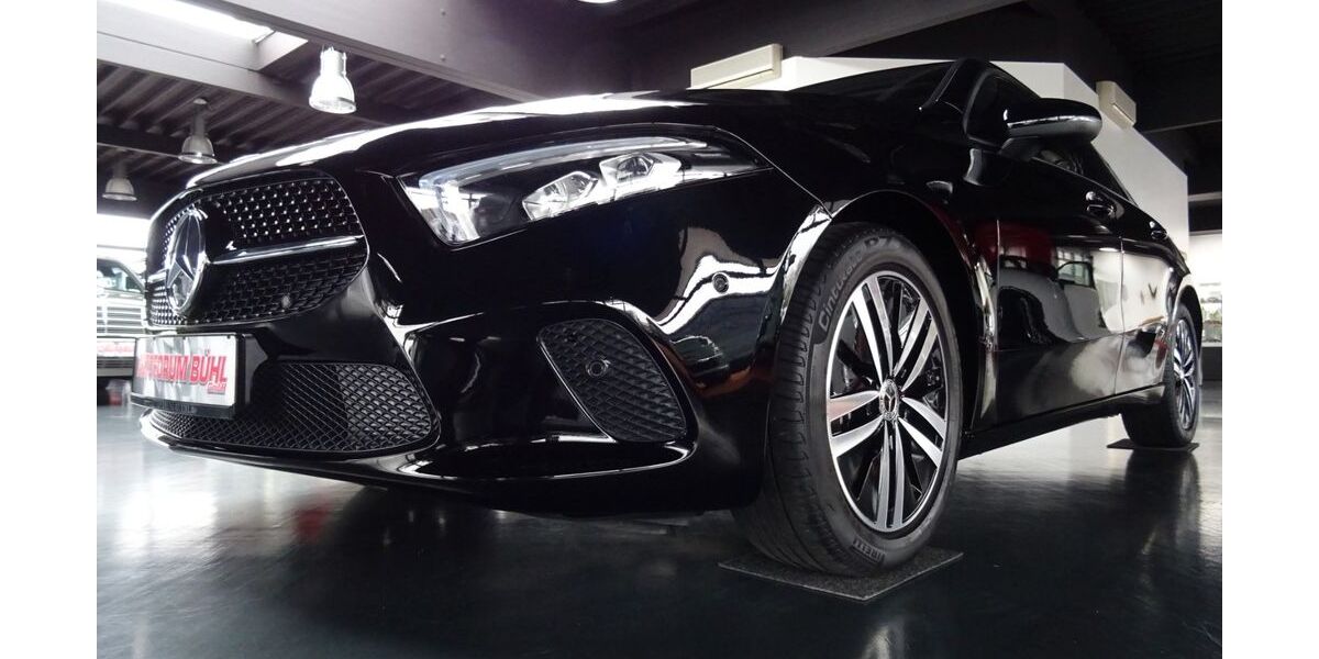 Mercedes-Benz A 200 90.122 km 23.490 &euro; Bühl 77815