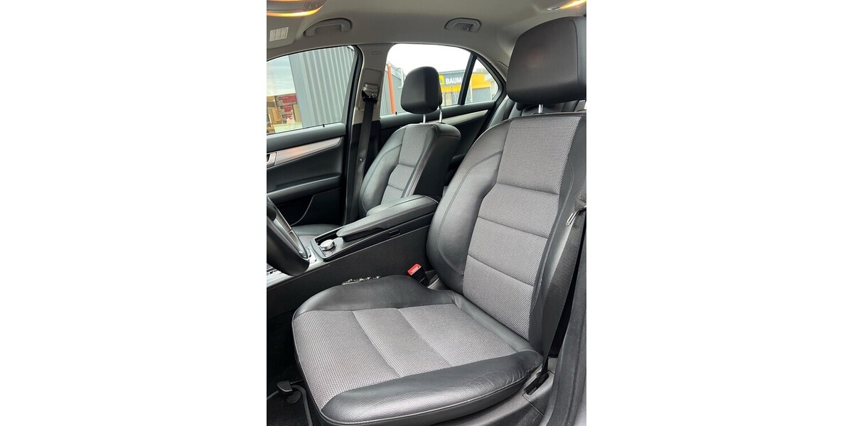 Mercedes-Benz C220 198.000 km 14.500 &euro; Achern 77855