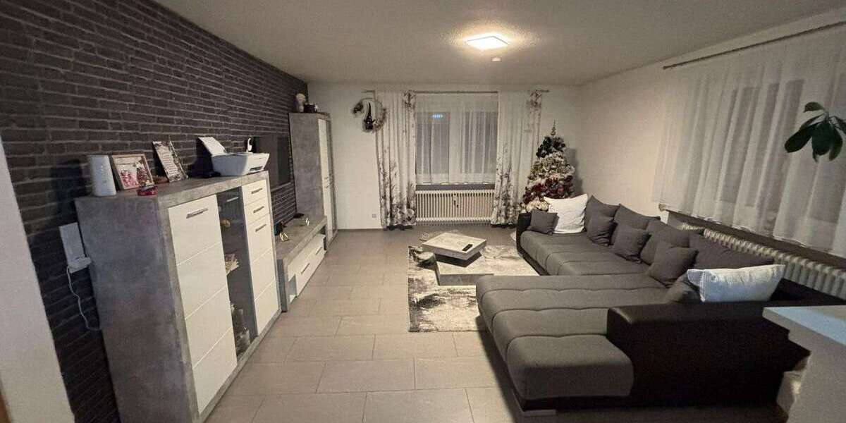 Etagenwohnung Seewald - 4 Zimmer, 98 m&sup2;, 900&euro; | Angebot:25661685