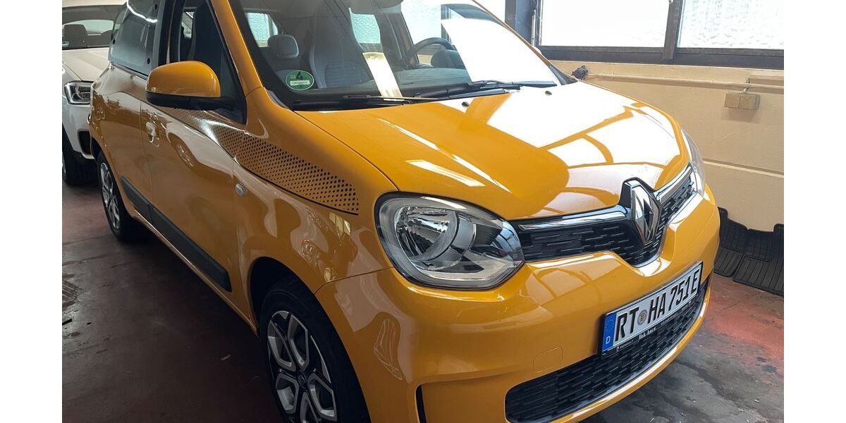 Renault Twingo 21.850 km 9.700 &euro; Baden-Württemberg - Hechingen 72379