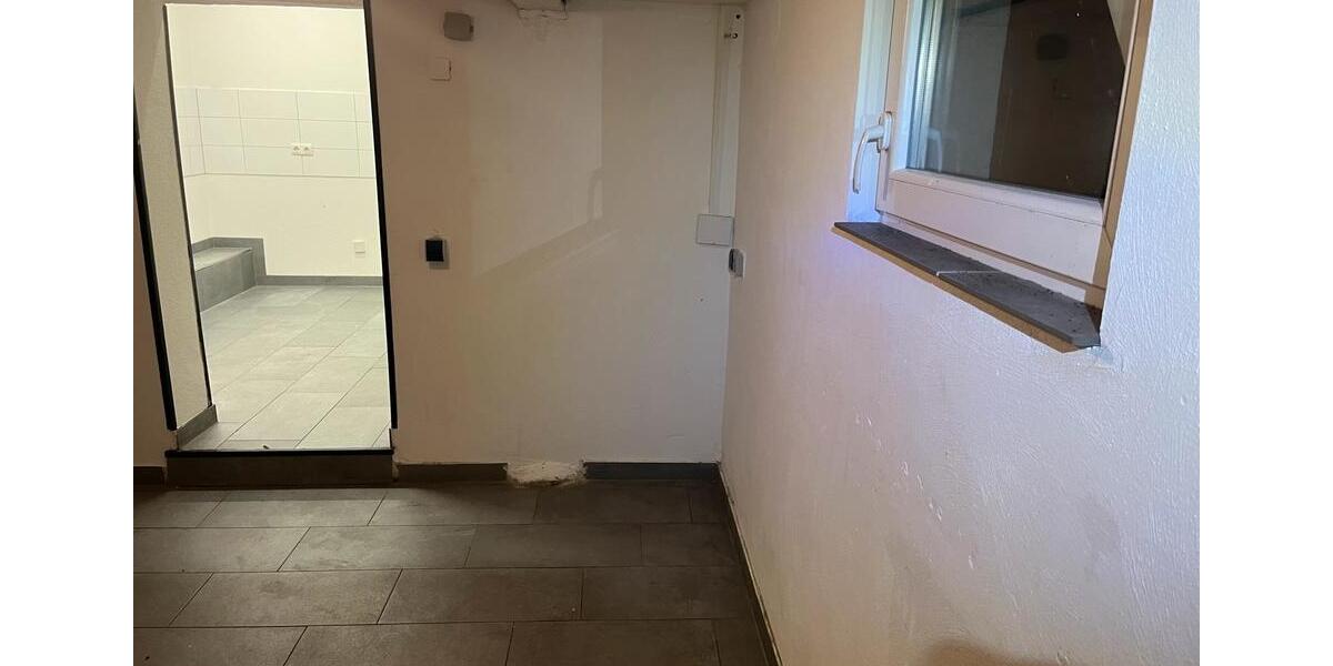 Gewerbeobjekt Rheinau - 700&euro; | Angebot:25989933