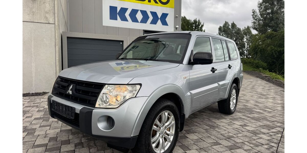 Mitsubishi Pajero 189.000 km 6.800 &euro; Baden-Württemberg - Backnang 71522