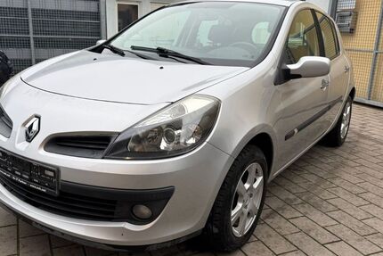Renault Clio 100.000 km 3.499 &euro; Malsch 76316