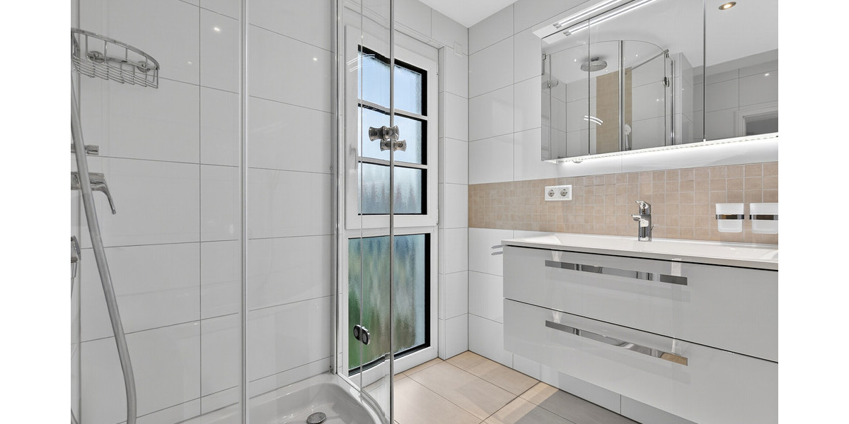 Seltene Gelegenheit: Gepflegtes Zweifamilienhaus mit viel Platz, Ruhe und Entwicklungspotential - Zweifamilienhaus Rastatt / Niederbühl Niederbühl | Angebot:25217381