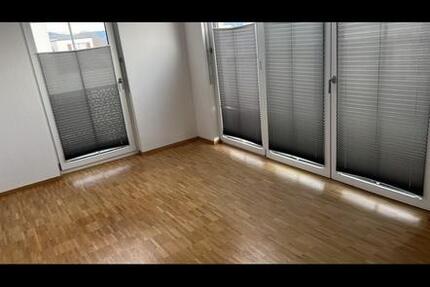 Haus Rastatt - 2.5 Zimmer, 70 m&sup2;, 1.200&euro; | Angebot:26424783