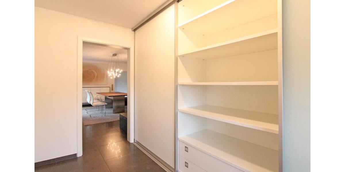 Etagenwohnung Kappelrodeck - 5.5 Zimmer, 140 m&sup2;, 1.400&euro; | Angebot:25056369