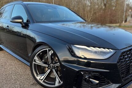 Audi RS4 162.000 km 42.900 &euro; Rastatt 76437