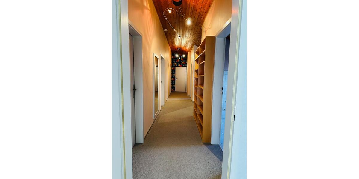 Einfamilienhaus Gaggenau - 9 Zimmer, 345 m&sup2;, 795.000&euro; | Angebot:26035057