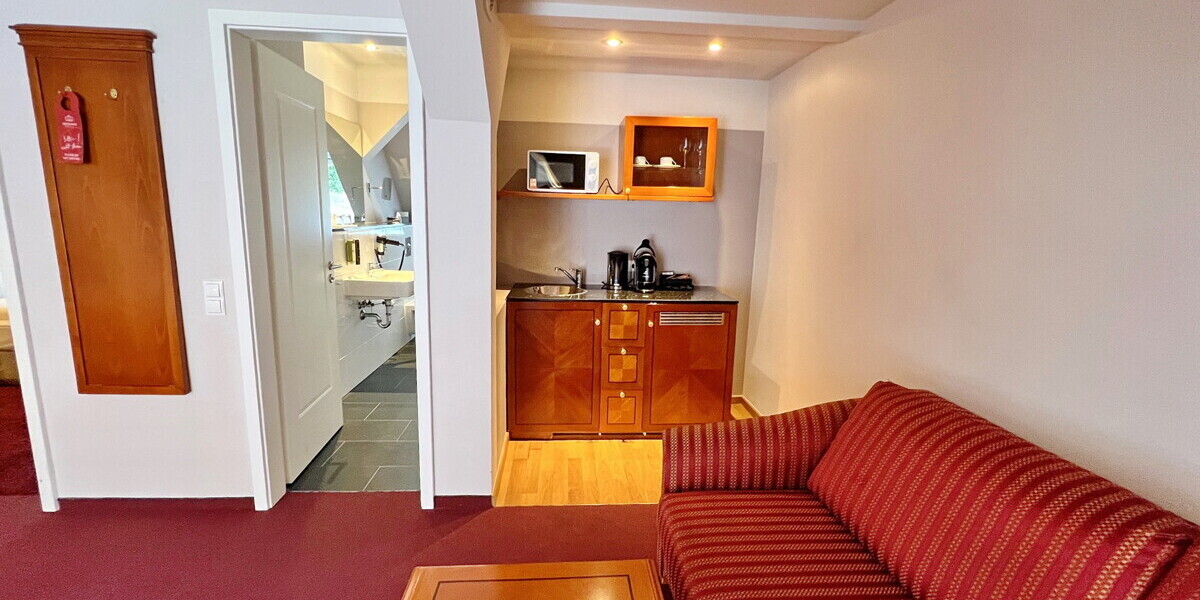 Achtung Preisreduktion: Langfristig vermietetes Hotel-Appartment im Batschari-Palais (Kapitalanlage) - Wohnanlage Baden-Baden Baden | Angebot:22256140