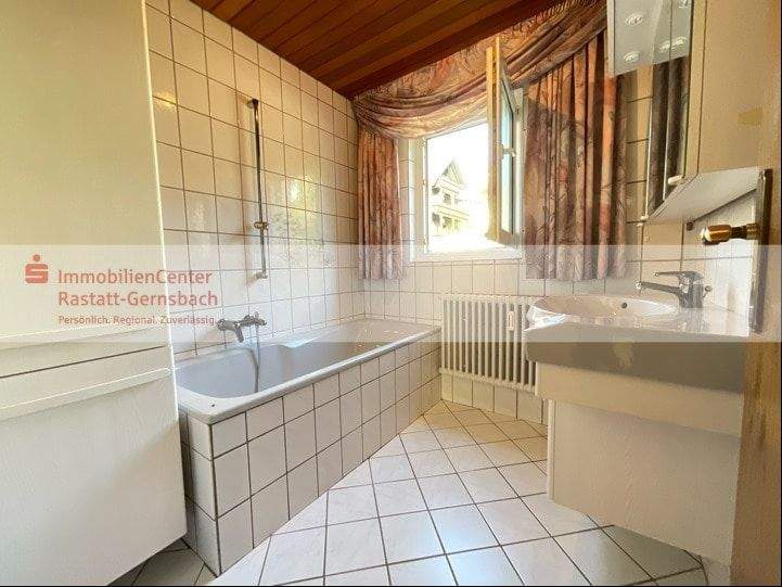 Mehrfamilienhaus, Wohnhaus Loffenau - 1 Zimmer, 327 m&sup2;, 450.000&euro; | Angebot:25675607