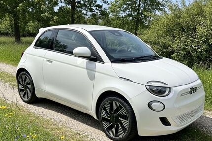 Fiat 500e 27.500 km 14.690 &euro; Gaggenau 76571