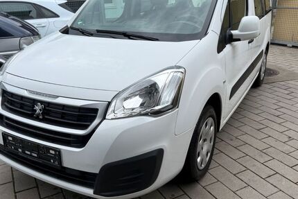 Peugeot Partner Tepee 141.000 km 6.699 &euro; Malsch 76316