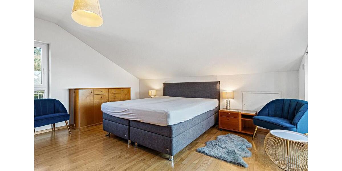 Etagenwohnung Sinzheim - 6 Zimmer, 197 m&sup2;, 1.900&euro; | Angebot:24836833