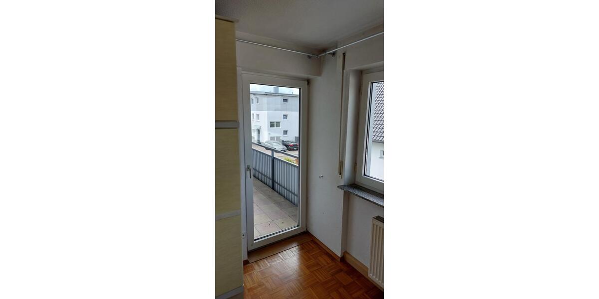 Etagenwohnung Hügelsheim - 3 Zimmer, 76 m&sup2;, 800&euro; | Angebot:25641343