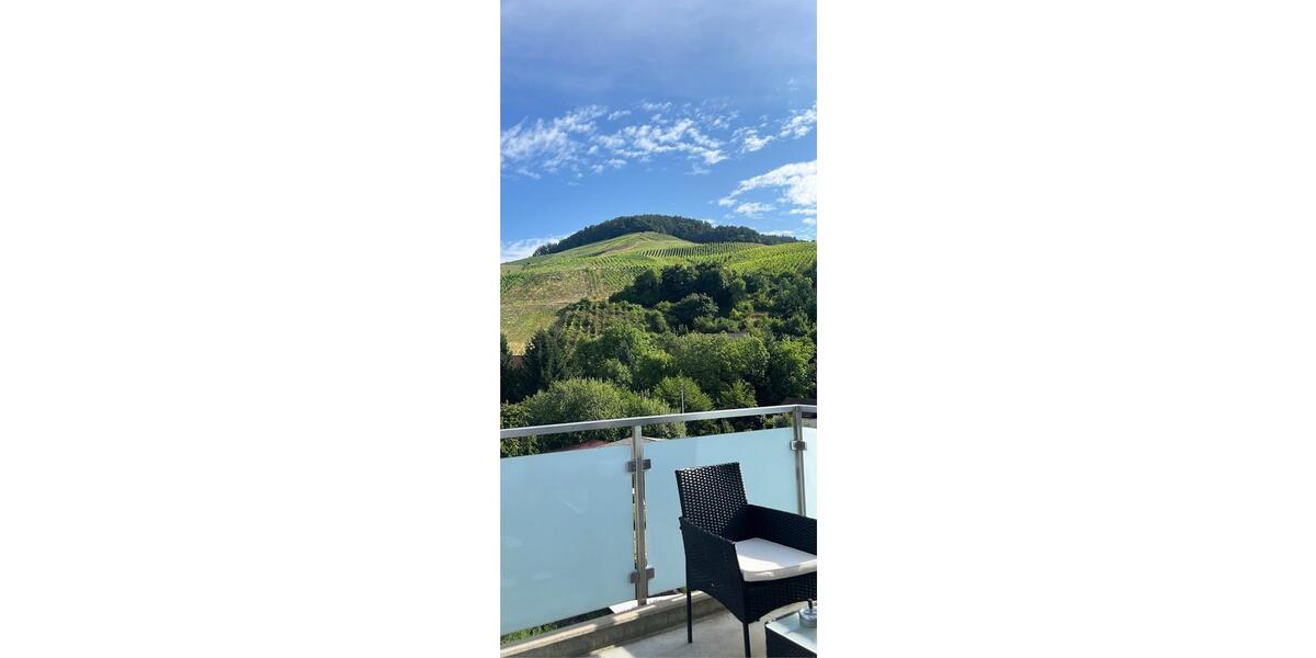 Dachgeschoßwohnung Bühl - 3 Zimmer, 67 m&sup2;, 950&euro; | Angebot:25892354