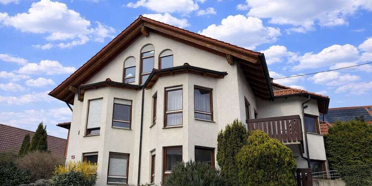 Etagenwohnung Neuenbürg - 3.5 Zimmer, 77 m&sup2;, 276.000&euro; | Angebot:25648436