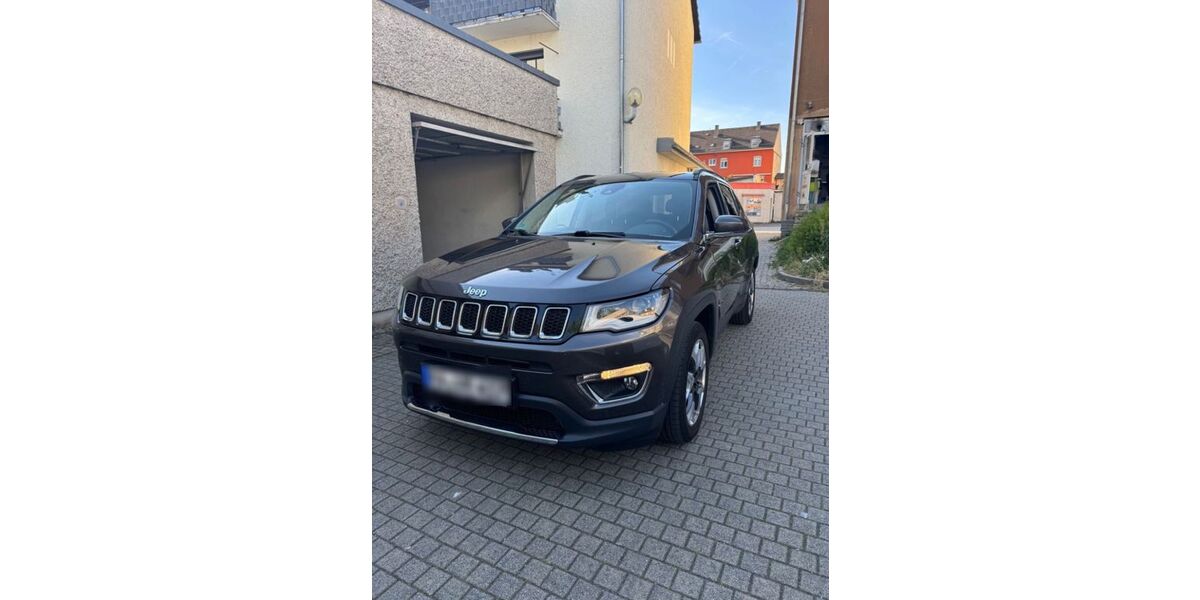 Jeep Compass 110.000 km 11.900 &euro; Gaggenau 76571