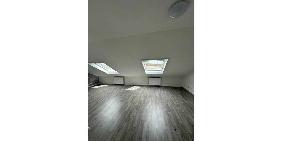 Dachgeschoßwohnung Rastatt - 2 Zimmer, 53 m&sup2;, 235.000&euro; | Angebot:25236637