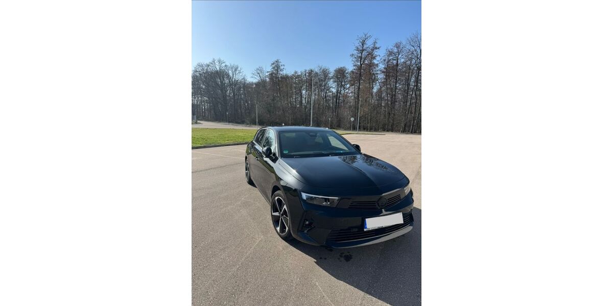 Opel Astra 23.700 km 20.900 &euro; Hügelsheim 76549