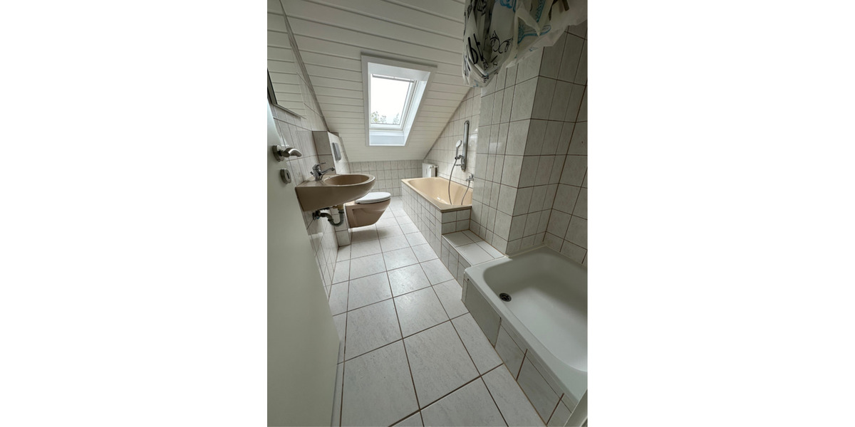 Dachgeschoßwohnung Rastatt - 2 Zimmer, 53 m&sup2;, 235.000&euro; | Angebot:25236637