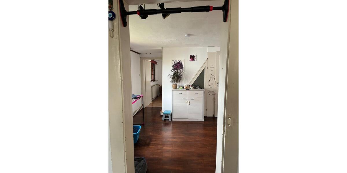 Mehrfamilienhaus, Wohnhaus Rheinstetten - 9 Zimmer, 200 m&sup2;, 400.000&euro; | Angebot:25858424