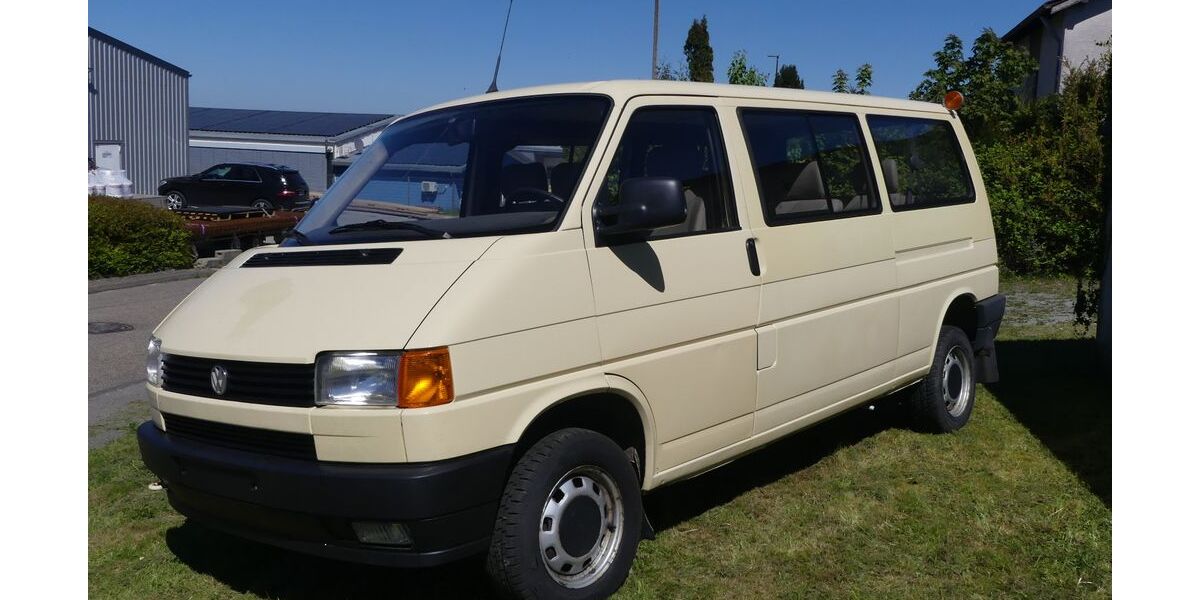VW T4 Caravelle 97.519 km 18.900 &euro; Neuenbürg 75305