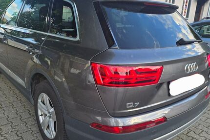 Audi Q7 199.800 km 23.500 &euro; Rheinau 77866