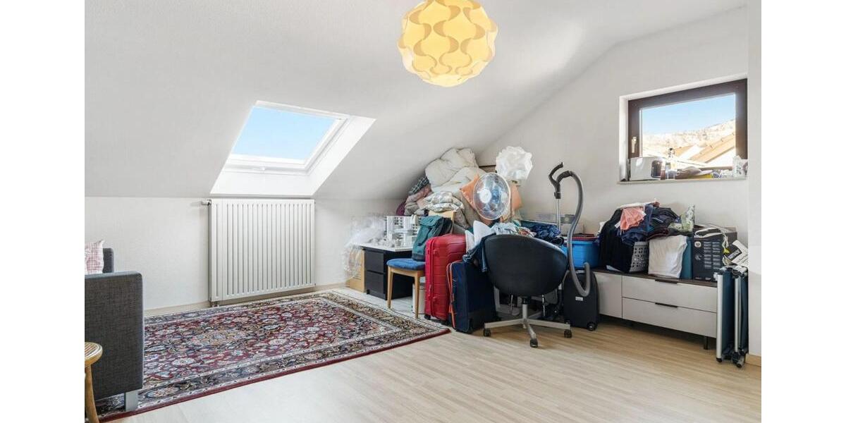 Etagenwohnung Sinzheim - 6 Zimmer, 197 m&sup2;, 1.900&euro; | Angebot:24836833