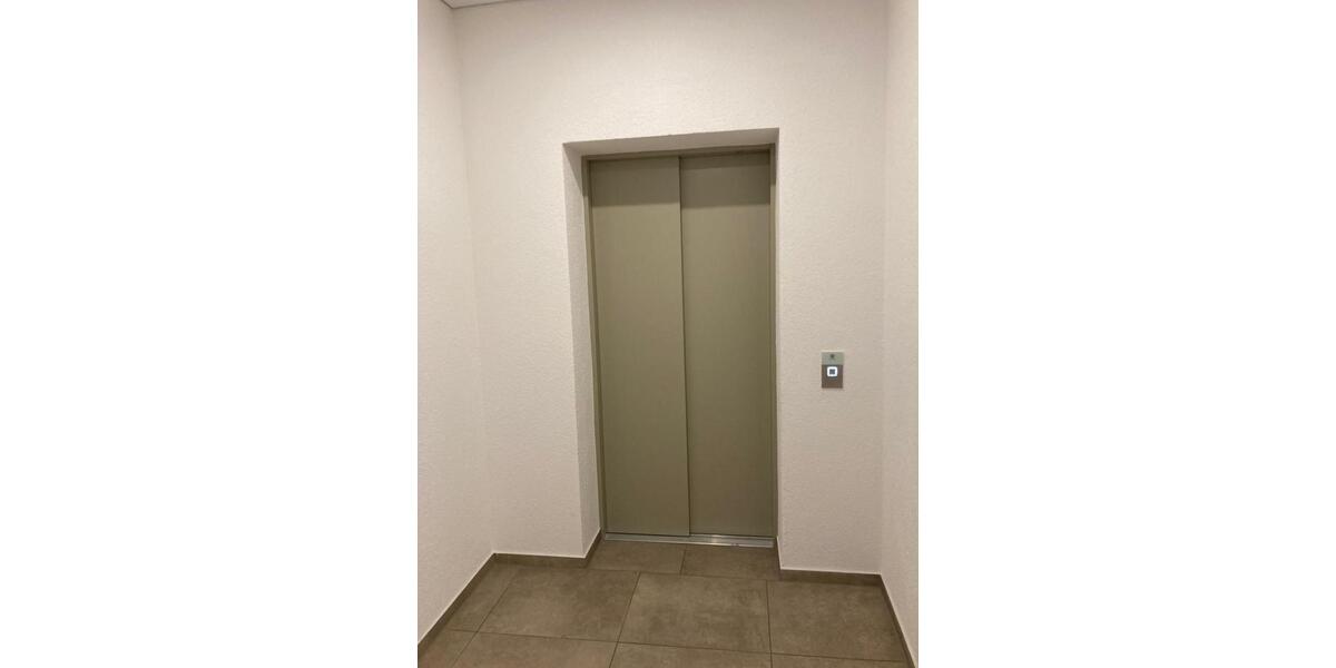 Terrassenwohnung Höfen an der Enz - 2 Zimmer, 74 m&sup2;, 270.000&euro; | Angebot:24115303