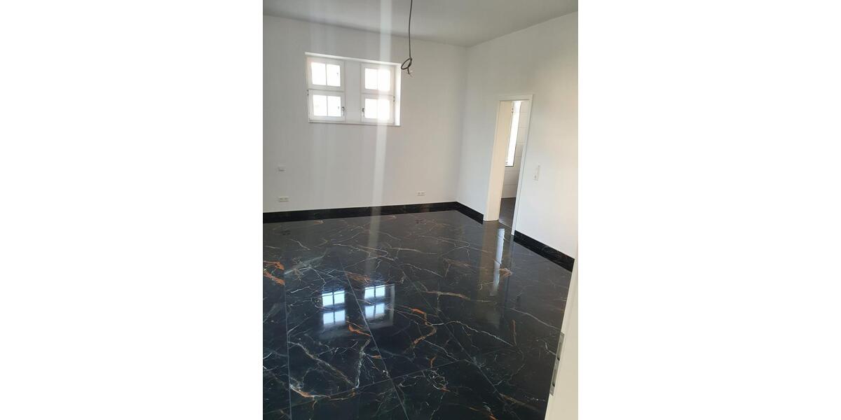 Etagenwohnung Gernsbach - 3 Zimmer, 111 m&sup2;, 420.000&euro; | Angebot:25614911