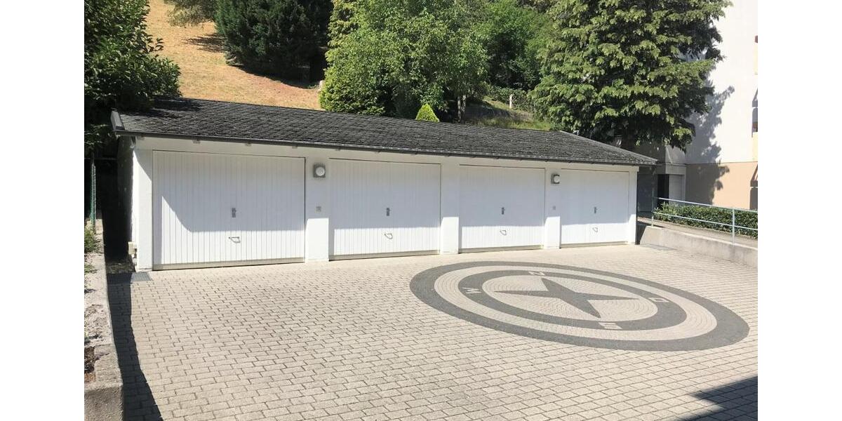 Etagenwohnung Baden-Baden Baden - 3 Zimmer, 82 m&sup2;, 1.250&euro; | Angebot:25329902