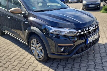 Dacia Sandero 25.041 km 19.390 &euro; Baden-Baden 76532